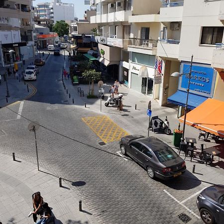 Les Palmiers Petrou Apartments لارنكا المظهر الخارجي الصورة